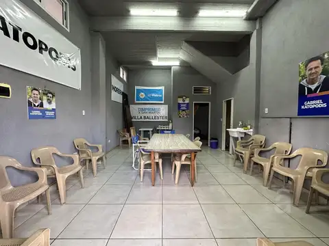 Alvear al 1500 entre Quintana y Capdevila