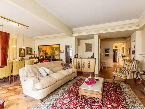 Departamento en Venta de 5 dormitorios