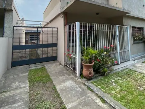 Ph al fondo en Castelar Norte