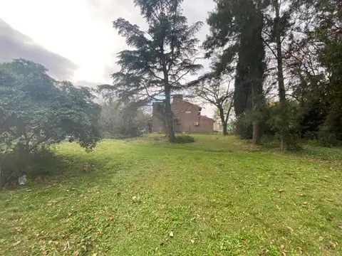 Terreno en Venta de 1621,0 m2