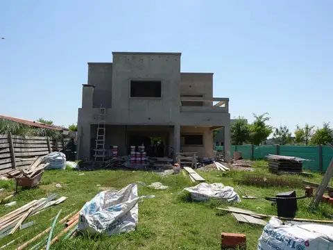 Casa en venta a estrenar, Barrio San Pablo, Pilar  03