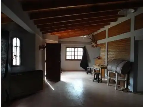 Casa mas departamento en Villa El Chocon