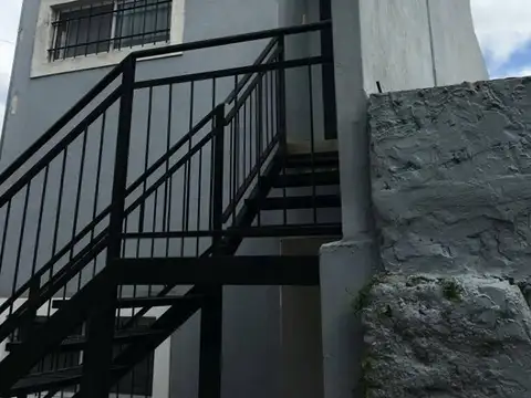 Av Bernado de Irigoyen 1100