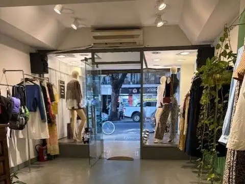 Local en Venta en Villa del Parque, USD 275.000