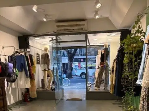 Local en Venta 40 años