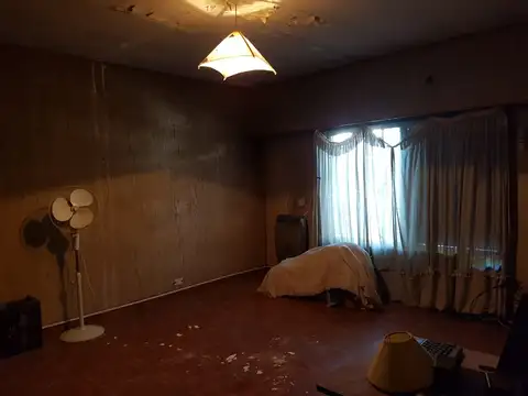 Depto Tipo Casa en Venta en Liniers, USD 130.000