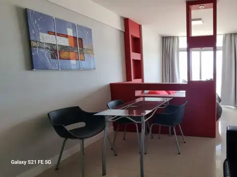 Monoambiente en el  edificio Sky. Miramar