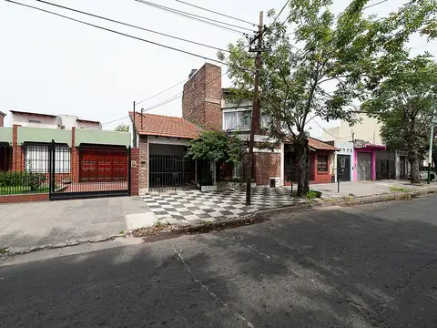 CASA EN MONTE GRANDE