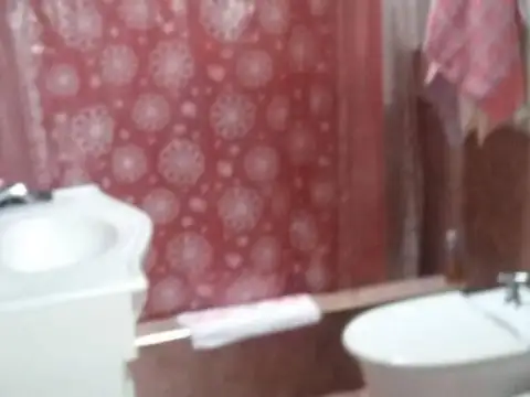 Depto Tipo Casa 3 ambientes con 2 baños