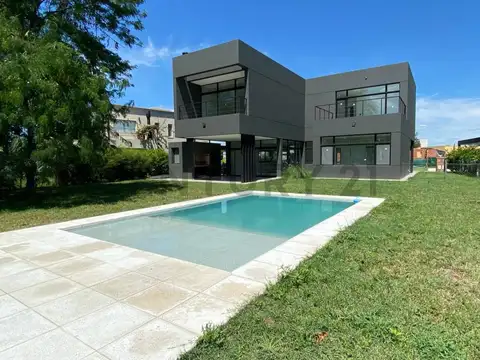 Casa en Venta de 4 dormitorios