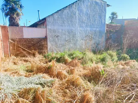 VENTA LOTE 221 MTS CUADRADOS .BARRIO VILLA EVITA