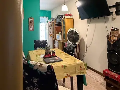 Depto Tipo Casa 3 ambientes con 1 baño