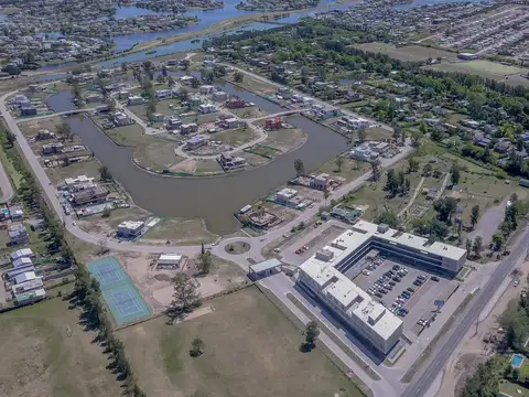 Local en venta en el centro comercial VEN  - VILLANUEVA