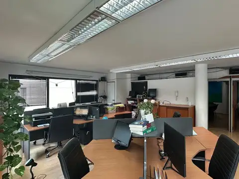 OFICINA 102 m2 EN ALQUILER AMOBLADA BECCAR