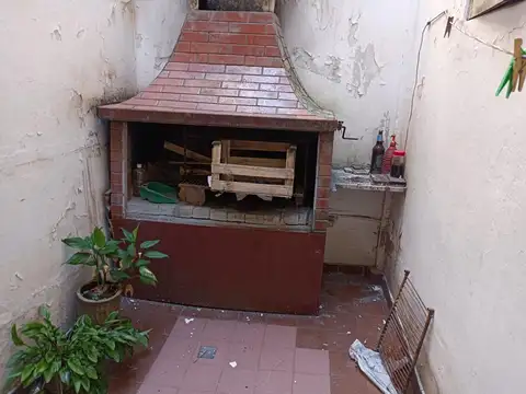 Depto Tipo Casa 4 ambientes con 1 baño