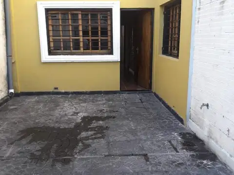 Lafayette 4166 , Piso PB