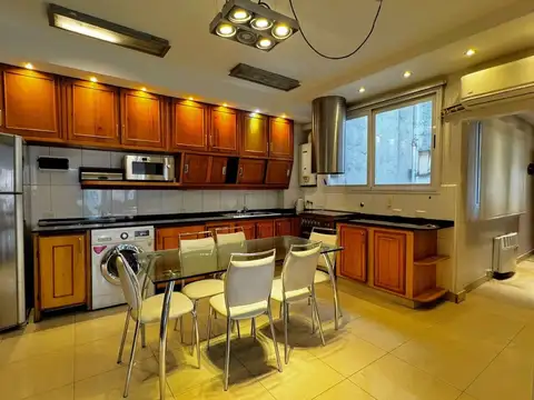 Departamento en Alquiler de 3 dormitorios
