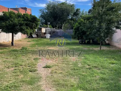 LOTE EN VILLA RUMIPAL CENTRO
