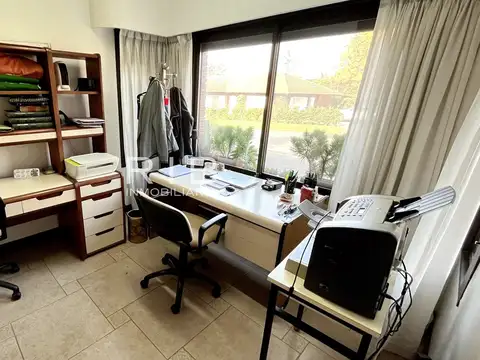 Excelente Propiedad sobre 630 m2