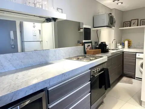 Departamento en Alquiler con 1 cocheras