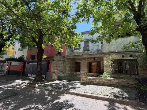 Agente Ceferino García 2200