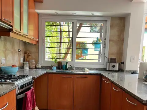 Casa en Venta en Castelar, USD 280.000