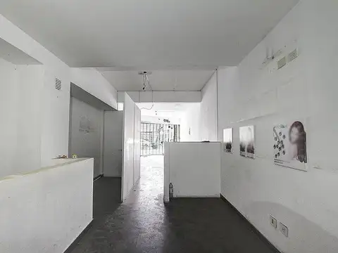 Espectacular Local en el corazón de Recoleta