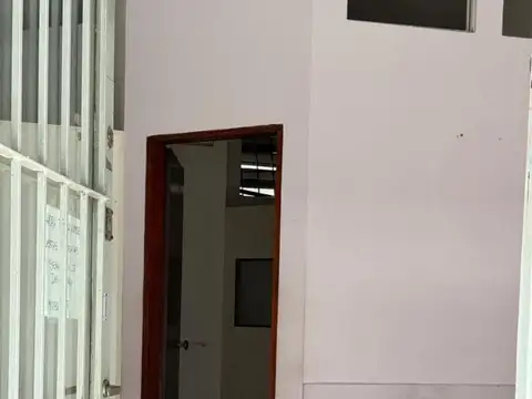 LOCAL EN EL CENTRO DE SAN MARTIN SOBRE CALLE PRINCIPAL