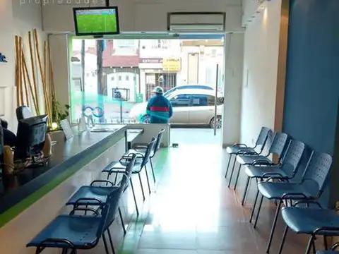 Local en Venta en Lanus, USD 175.000