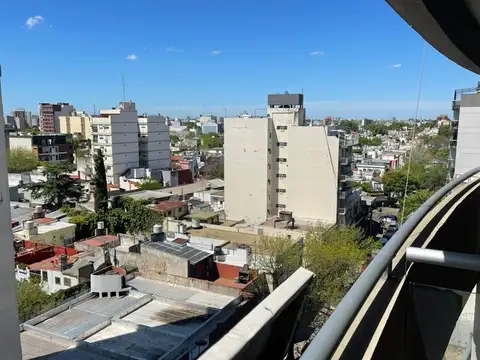 DEPARTAMENTOS / OFICINAS DE 2 AMBIENTES EN LA MEJOR ZONA COMERCIAL