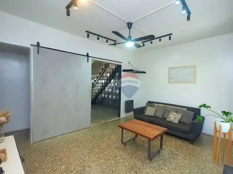 Casa 6 ambientes con 1 baño