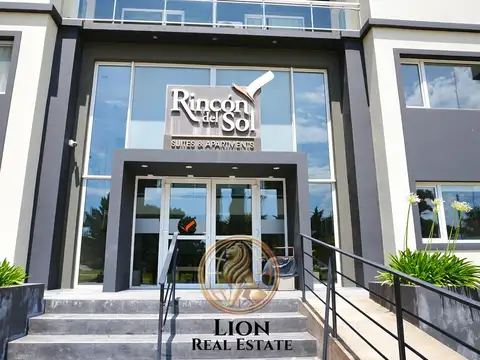 Avenida Enrique Shaw 800 al 400