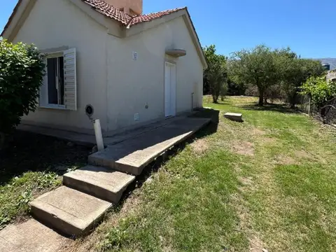 Casa en Venta en Merlo, San Luis - ¡Impecable! GAS NATURAL 