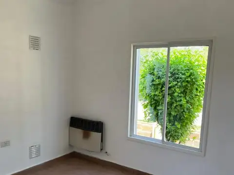Casa en Venta en Merlo, San Luis - ¡Impecable! GAS NATURAL 