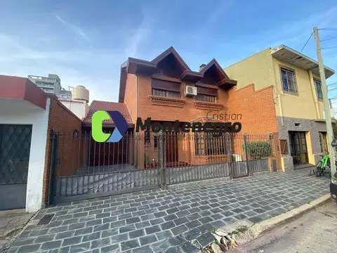Casa - Venta - Argentina, Berazategui - Calle 147 890