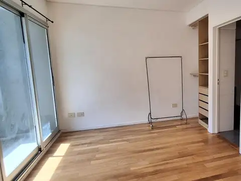 Monoambiente Con Balcon Treinta Y Tres Orientales 500, Piso 1