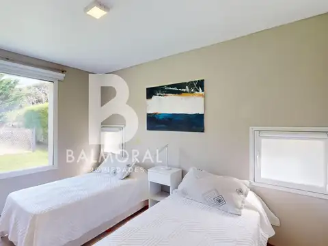 Casa en Venta - Zona Norte Playa / REF: 8261