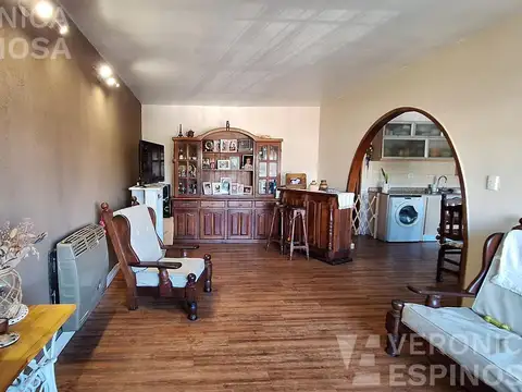 Depto Tipo Casa en Venta de 3 ambientes