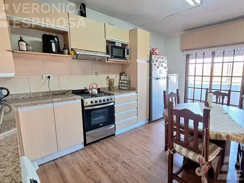 Depto Tipo Casa en Venta de 2 dormitorios