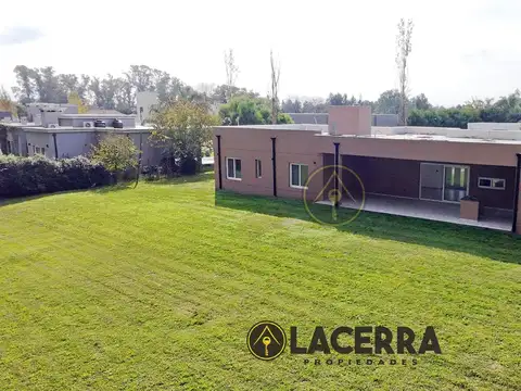 Casa 4 Ambientes a Estrenar en Santa Irene, Gran Lote de 2000 m²