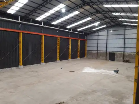 Galpon en Alquiler en Villa Rosa, USD 7.000