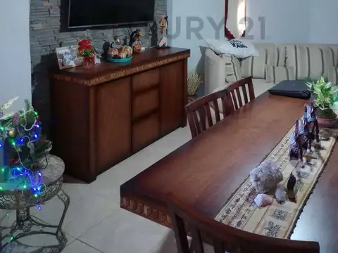 VENTA de Casa de 3 Dormitorios Zona Norte de Santa Fe.