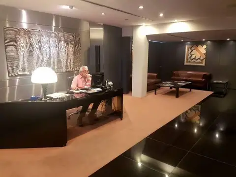 Oficina en Venta en Centro, USD 1.200.000