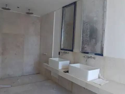 Casa 3 ambientes con 2 baños