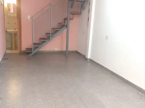 Local en Alquiler en Villa General Mitre, $ 650.000