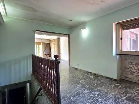 Galpon en Venta en Flores, USD 230.000