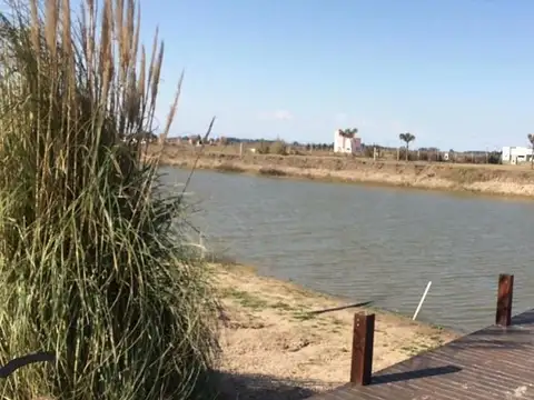 Terreno en Venta en Campos De La Enriqueta, USD 19.000