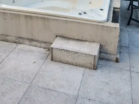 Departamento  de dos ambientes en venta en Villa Luro en condomio con pileta