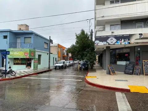 Avenida Duarte Quirós 2700