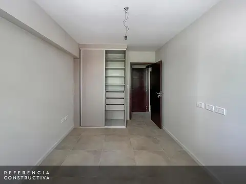 Local comercial al frente en Barrio Martin